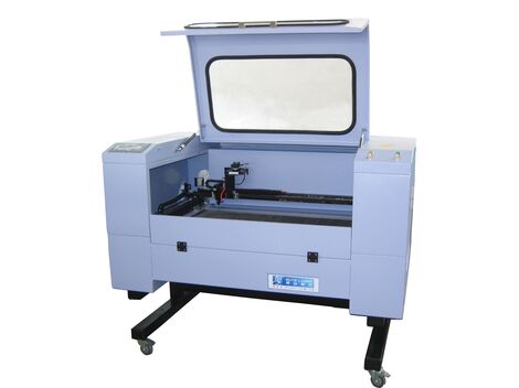 Maquina á Laser usada em Quedas do Iguaçú